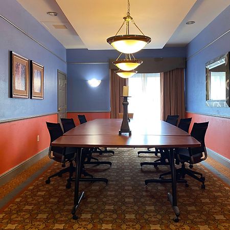La Quinta By Wyndham Islip - Macarthur Airport Bohemia Екстер'єр фото