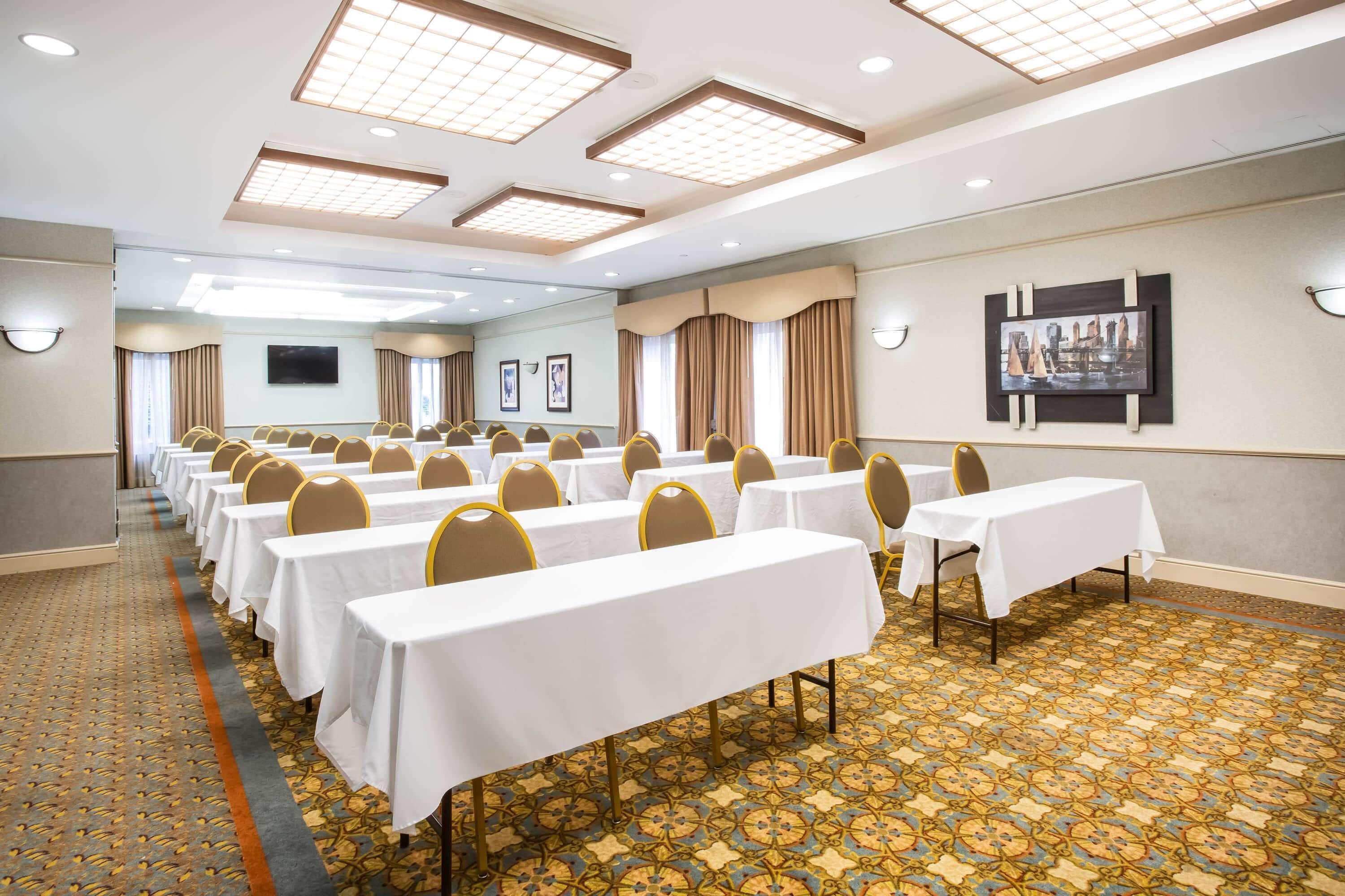 La Quinta By Wyndham Islip - Macarthur Airport Bohemia Екстер'єр фото