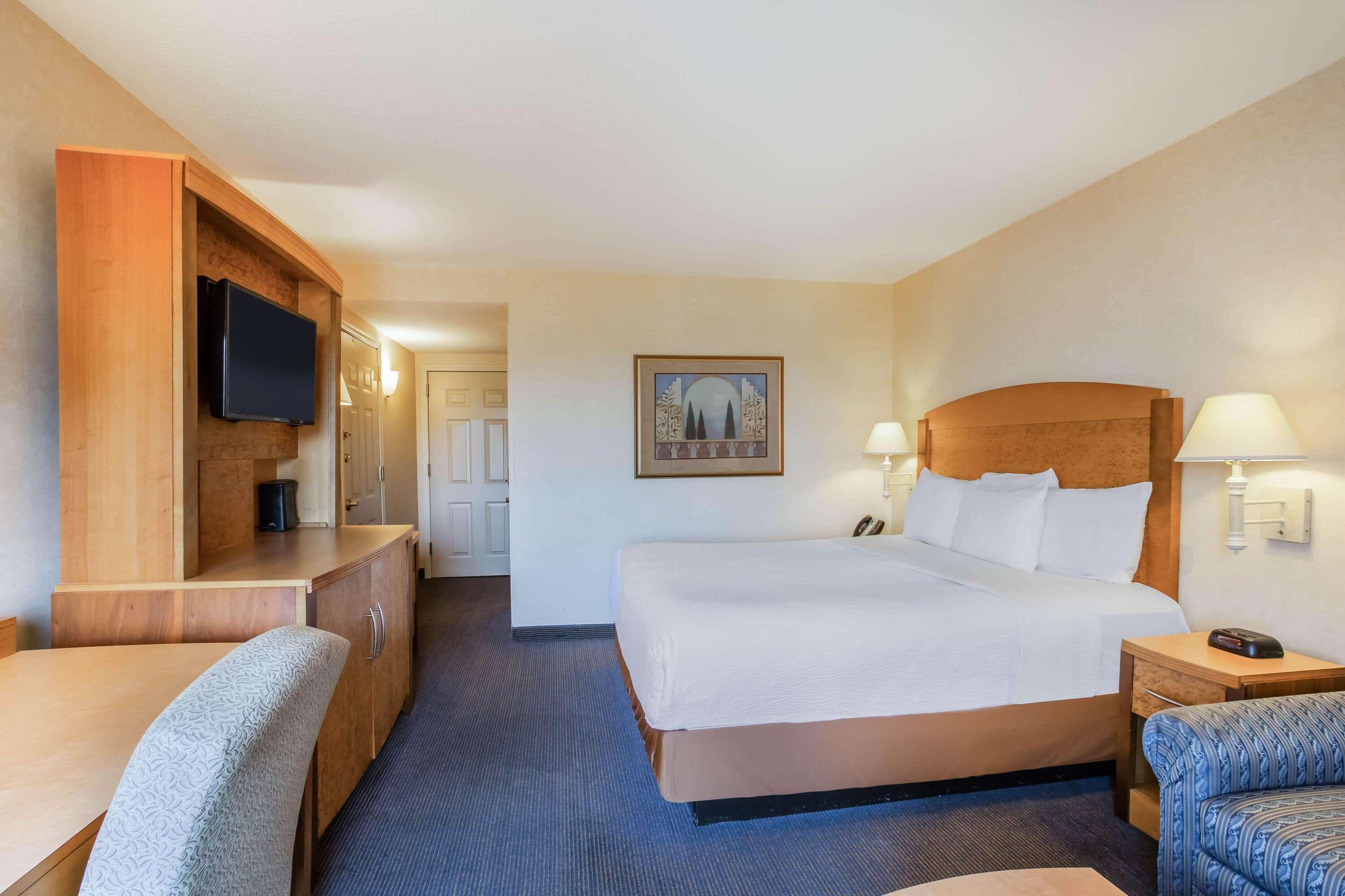 La Quinta By Wyndham Islip - Macarthur Airport Bohemia Екстер'єр фото